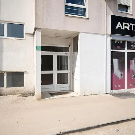 Aston Apartamento